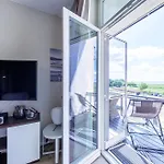 Kleine Welle - Haustierfreundliches Zwei-zimmer Mit Suedbalkon Und Platz Fuer Drei Personen Im Ersten Obergeschoss Apartamento