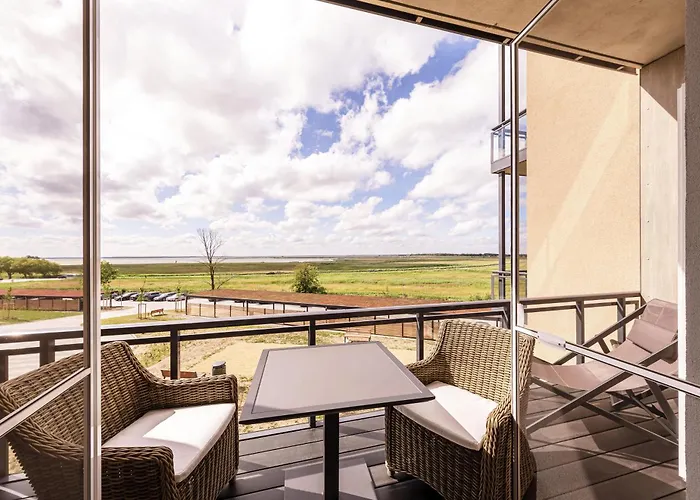 Kleine Welle - Haustierfreundliches Zwei-zimmer Mit Suedbalkon Und Platz Fuer Drei Personen Im Ersten Obergeschoss 아파트 *