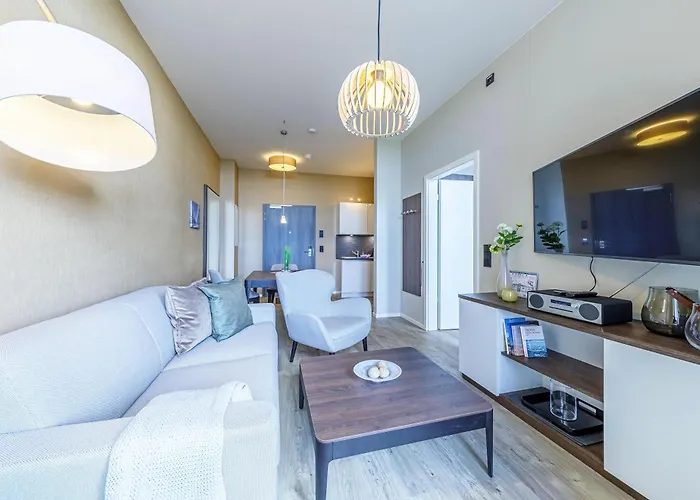 Kleine Welle - Haustierfreundliches Zwei-zimmer Mit Suedbalkon Und Platz Fuer Drei Personen Im Ersten Obergeschoss 부스트로우